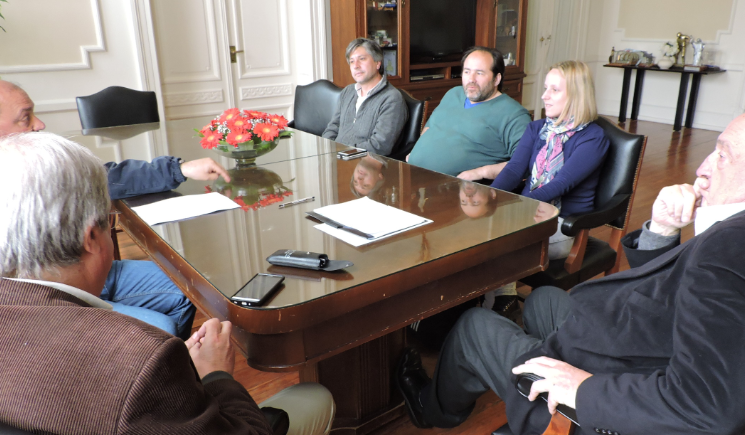 Lunghi recibió a los beneficiarios de Procrear luego de la reunión con funcionarios nacionales