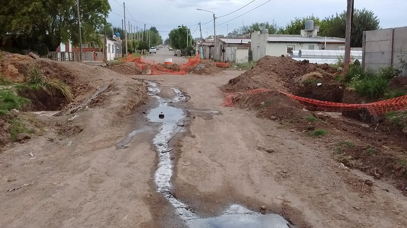 Satisfacción del Concejal Iparraguirre por las obras en las calles Formosa al 2100 y Av. Actis