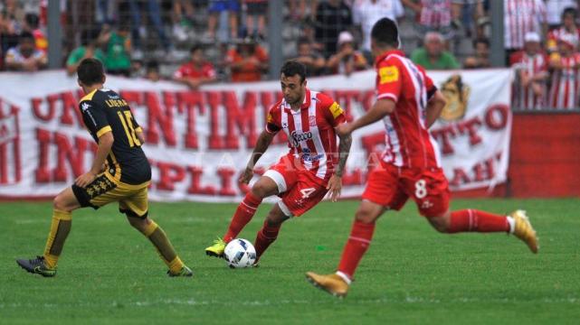 Agónico empate de Santamarina en tierra tucumana