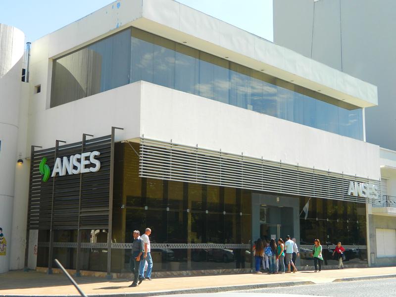 Anses da de baja algunas pensiones y pide requisitos impensables para otras