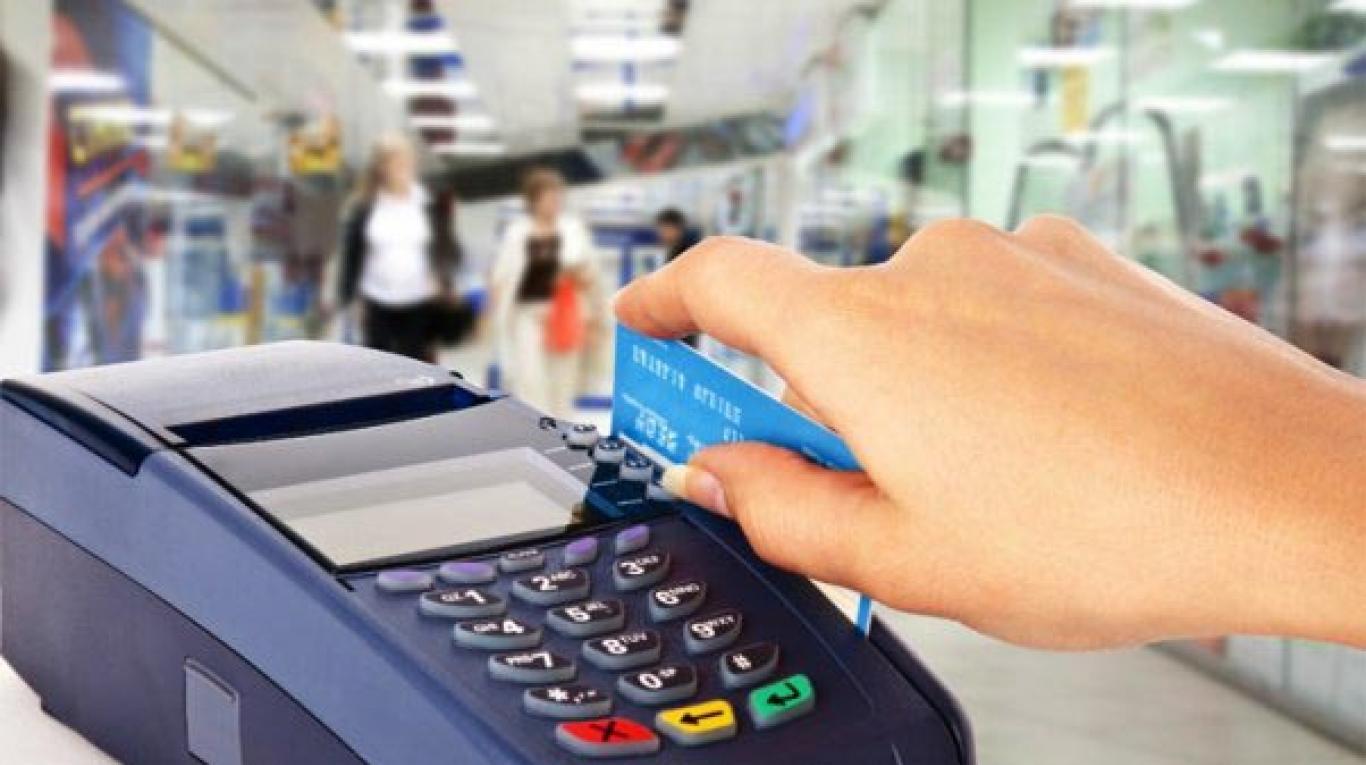 Dejó de estar vigente la devolución de 5 puntos del IVA para compras con tarjeta de débito