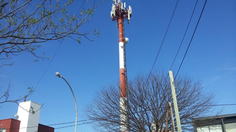 La antena de celulares de Gardey sigue con complicaciones y los vecinos mal comunicados