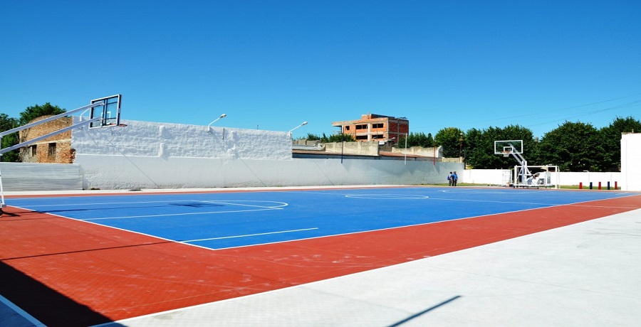 Ferro cumple un sueño: el miercoles inaugura su playón polideportivo