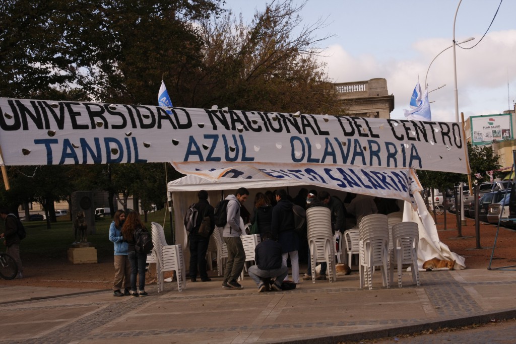 Los docentes universitarios de Tandil harán una volanteada y movilización