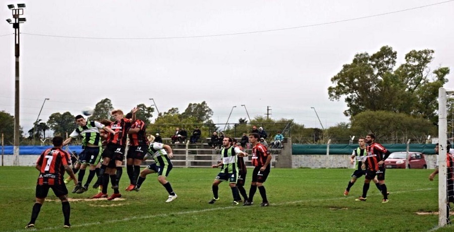 Embajadores ganó los primeros 90 minutos en Olavarria