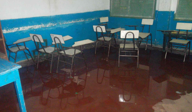 Suteba denunció que unos 12 establecimientos educativos no iniciaron actividades tras el temporal