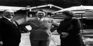 Morell, Hitler y Eva Braun 4