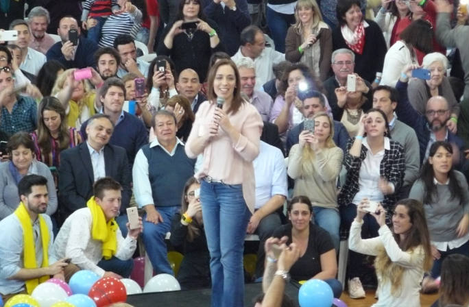 Acto de Cambiemos en Tandil: en pleno discurso le gritaron a Vidal «no te olvides del tren»