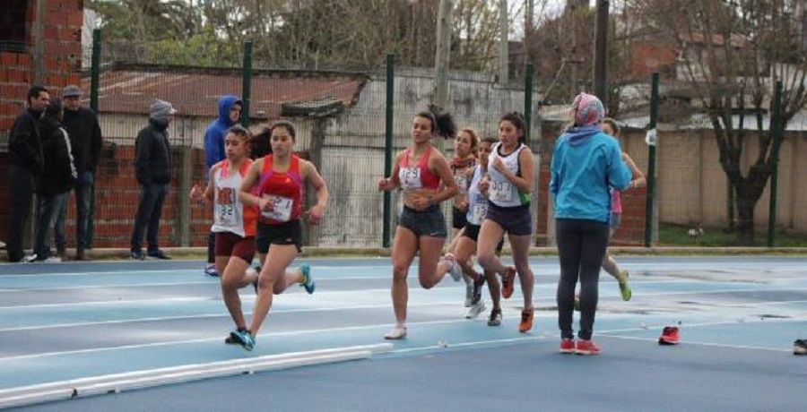 Atletas tandilenses participaron del 51° Campeonato Nacional U 18