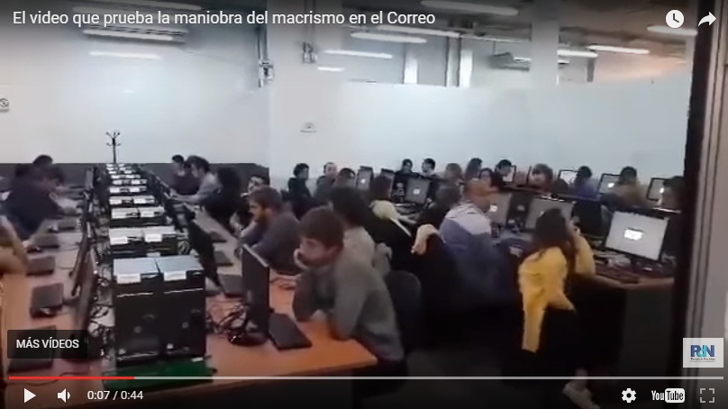 Escándalo: un video muestra a los trabajadores del correo congelando el recuento de votos
