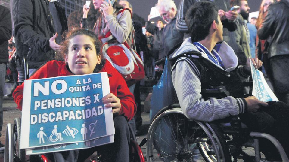 Medida de alcance colectivo y nacional: ordenan restablecer todas las pensiones por discapacidad