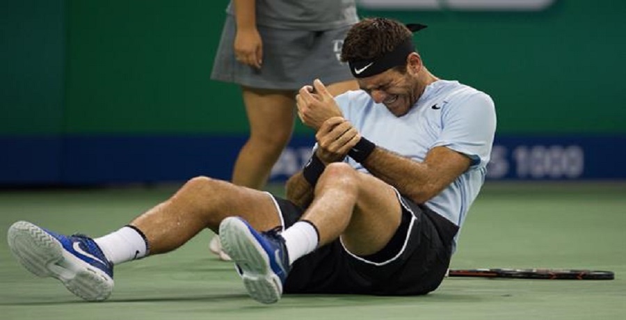 Juan Martín del Potro tiene un traumatismo en la muñeca izquierda y está en duda para la semifinal del Masters 1000 de Shanghai ante Federer