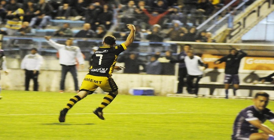 Santamarina sigue ganando en Tandil y el objetivo de la Copa Argentina está cerca