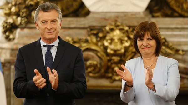 Macri se reunió con Patricia Bullrich y el jefe de Gendarmería momentos antes de la feroz represión