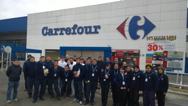 Finalmente Carrafour ofrecerá retiros voluntarios en todo el país