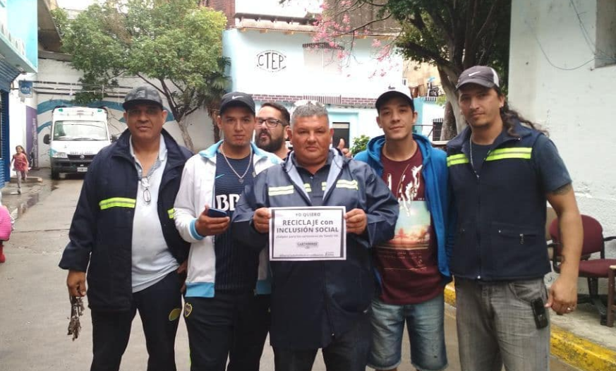 Cartoneros del Movimiento de Trabajadores Excluídos lanzó la campaña «Un galpón ya»