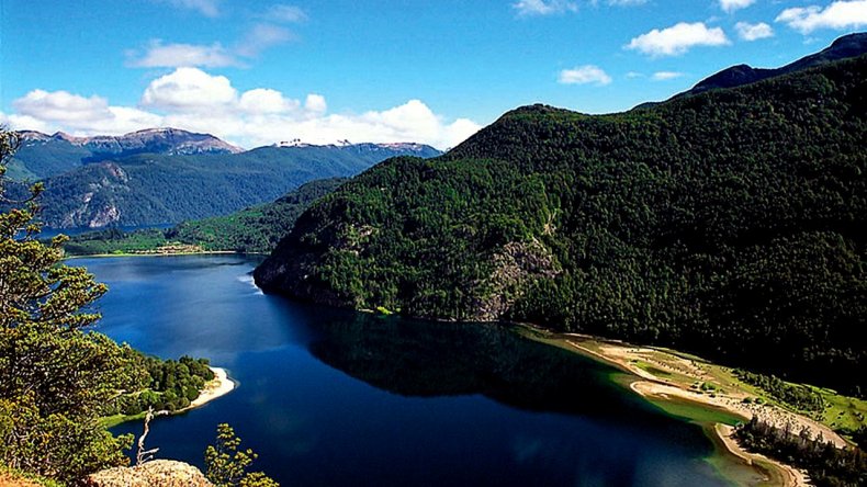 lago escondido