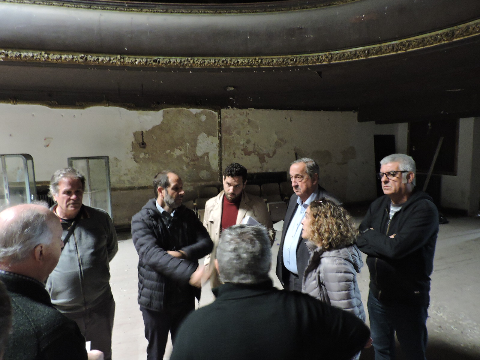 Municipio y Unicén solicitaron al secretario de Cultura la recuperación del Teatro Cervantes