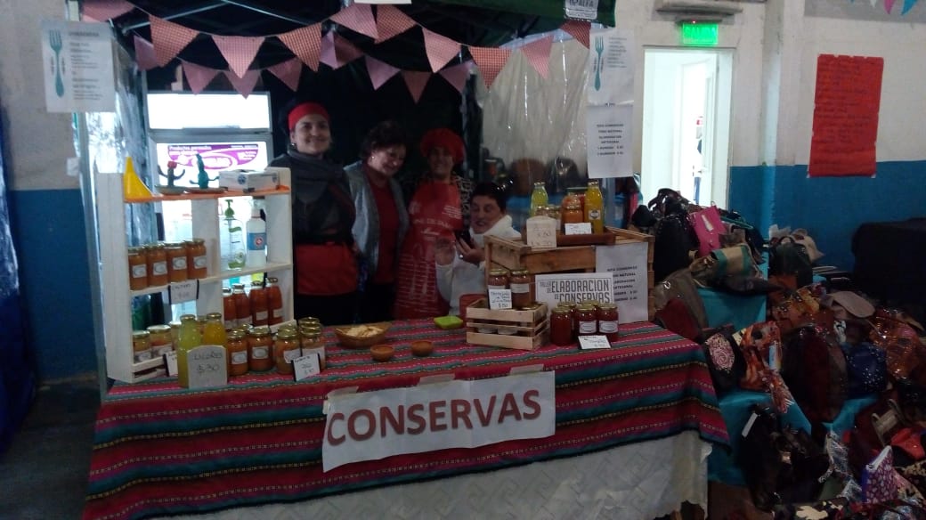 La Universidad Barrial cerró el cuatrimestre con una gran muestra en su sede