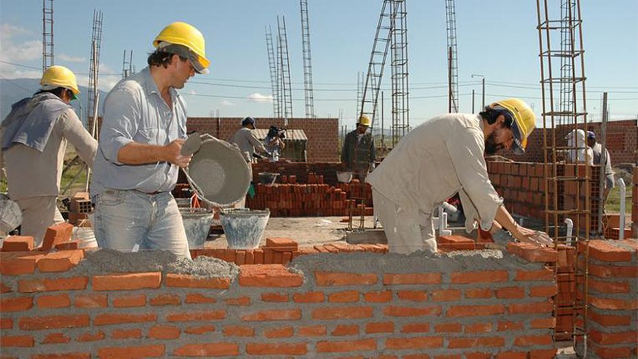 Números oficiales: en mayo se perdieron 27.200 ocupaciones registradas con relación a abril