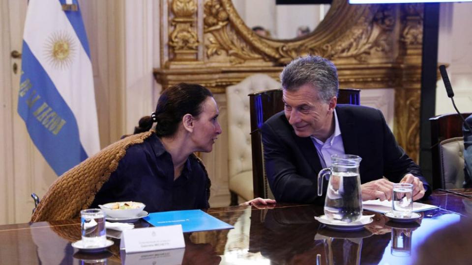 Macri recortó de hasta 53 % los montos de las asignaciones familiares