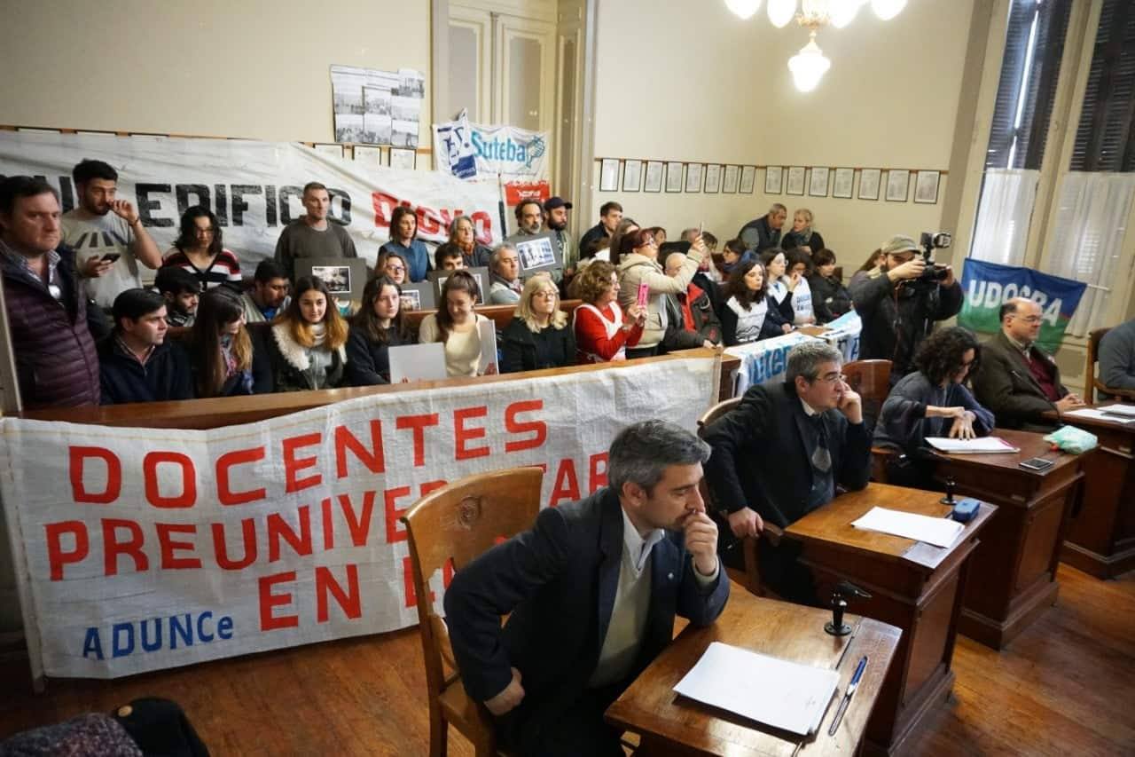 El PJ de Tandil repudia la actitud de los concejales de Cambiemos y apoya la lucha de la Comunidad Educativa