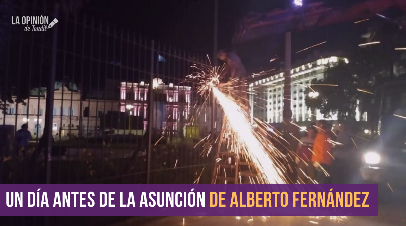 Sacan las rejas de Plaza de Mayo