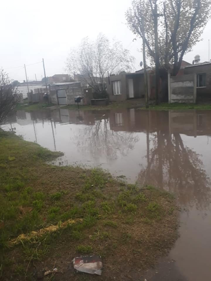 Risso: «Las vecinas y vecinos de la calle Formosa, otra vez inundados»