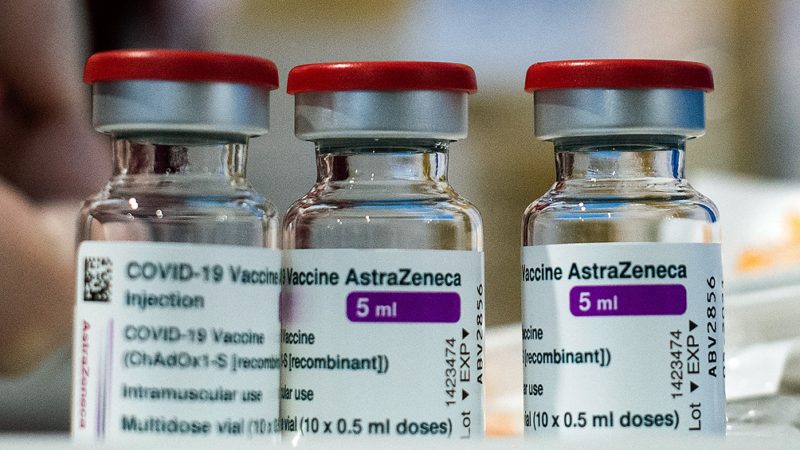 Llegan más vacunas contra el coronavirus
