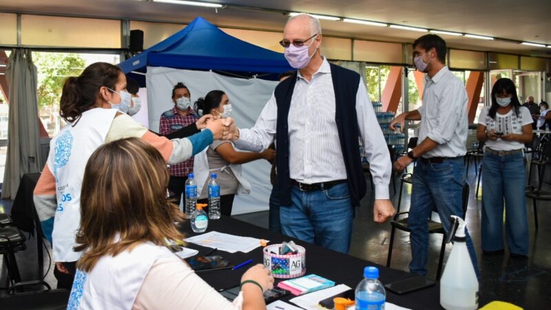 El Ministro de Salud bonaerense visitó Tandil en el marco del colapso del sistema sanitario local