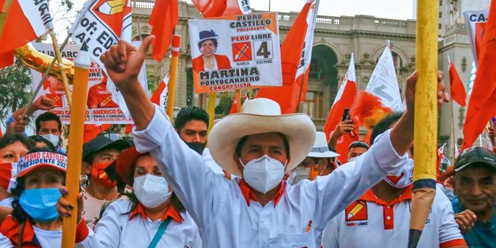 Elecciones en Perú: habrá segunda vuelta entre la izquierda y la derecha