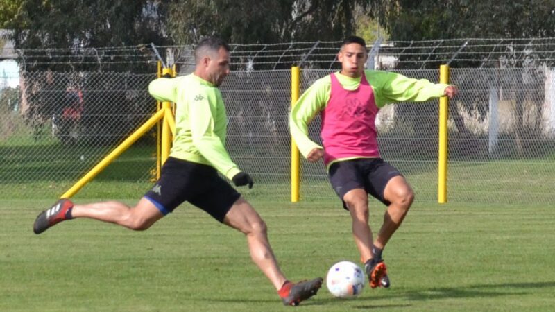 Primera Nacional: Santamarina enfrentará en Tandil a Defensores de Belgrano en la vuelta del fútbol