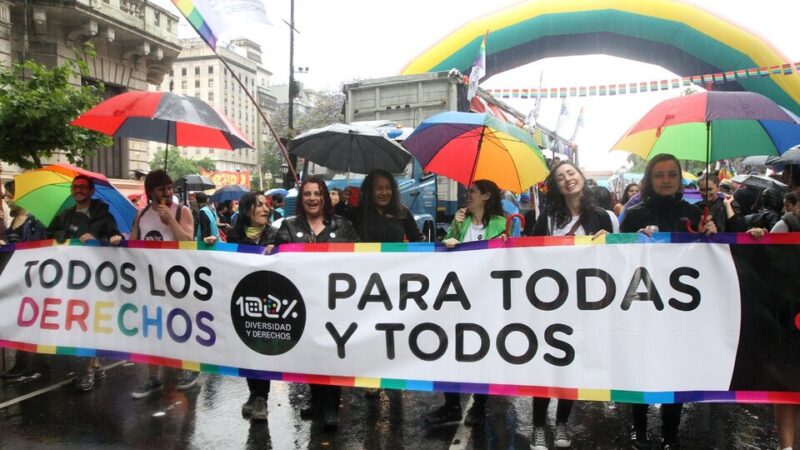 Día del Orgullo: la agenda pendiente para los derechos de las personas LGTBI+