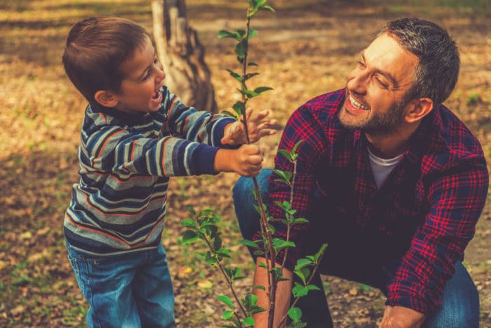 Día del Padre: una campaña para extender la licencia por paternidad