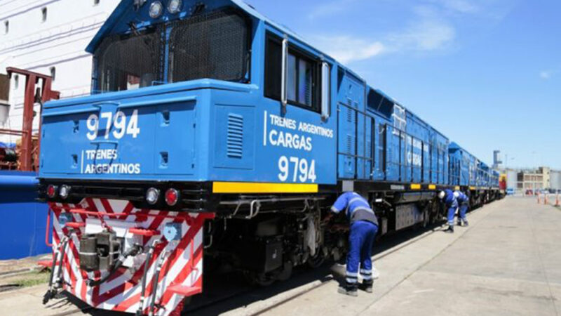 Los trenes de carga vuelven a manos del Estado