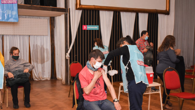 Nueva jornada especial tras el récord de 178 mil vacunados en la provincia de Buenos Aires