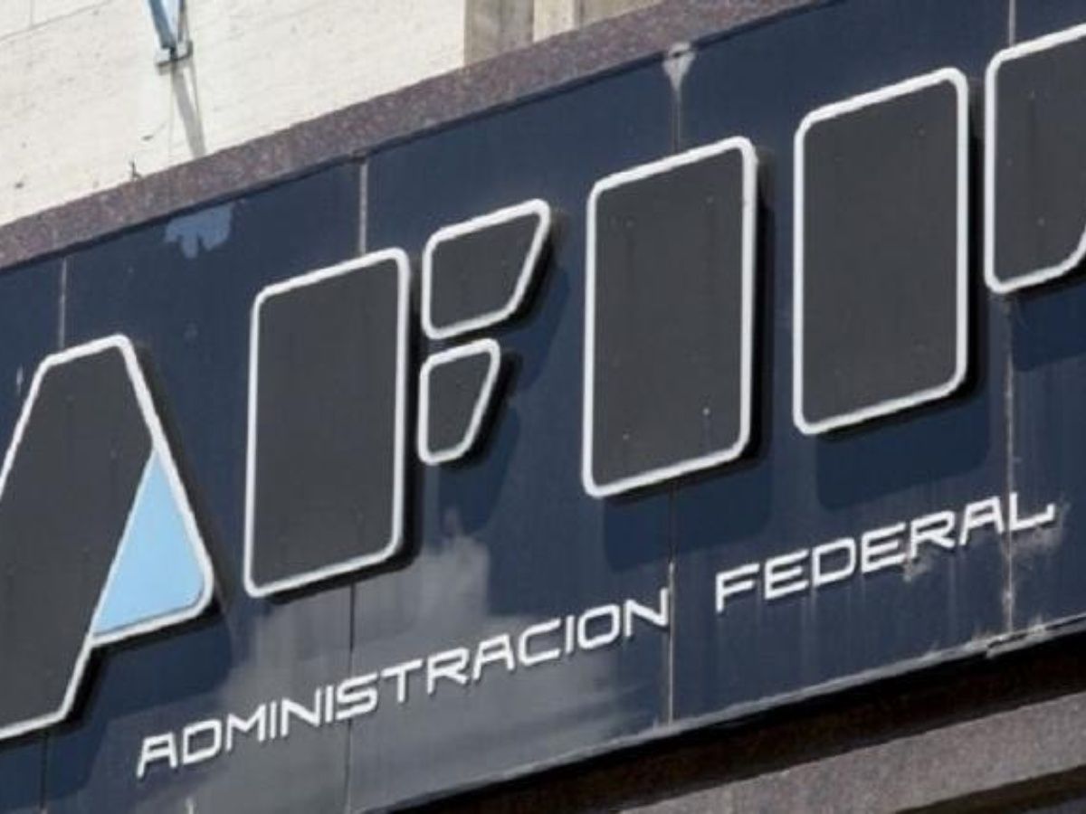 Las empresas que compraron dólares deberán devolver los ATP