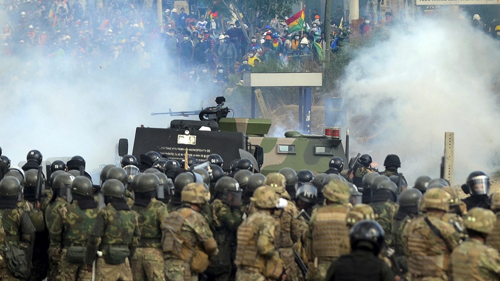 Macri envió armas al régimen de Áñez para reprimir la protesta social en Bolivia