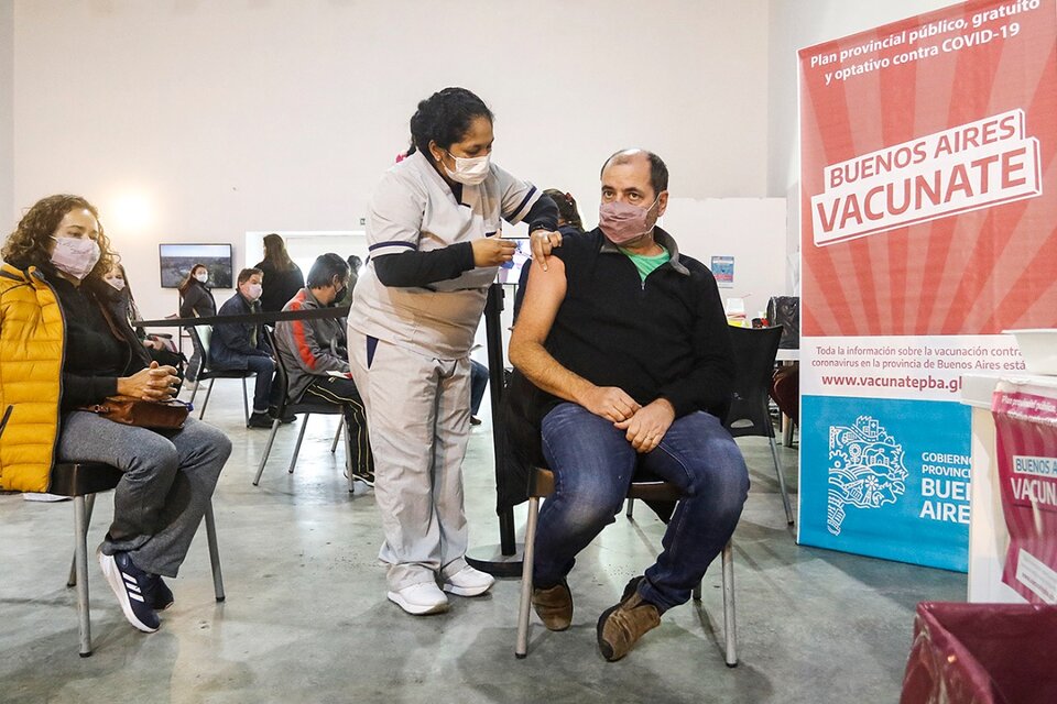 La provincia de Buenos Aires envió más de un millón de turnos de vacunación para los próximos nueve días