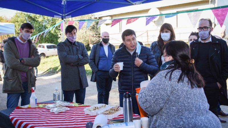 El Ministro Arroyo recorrió Tandil y visitó las obras de urbanización en el Barrio de Villa Laza