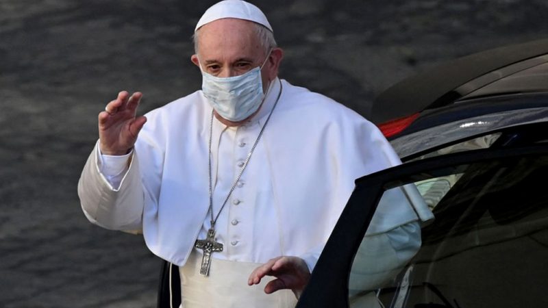 El papa Francisco llamó a vacunarse contra el coronavirus: «Es un acto de amor”