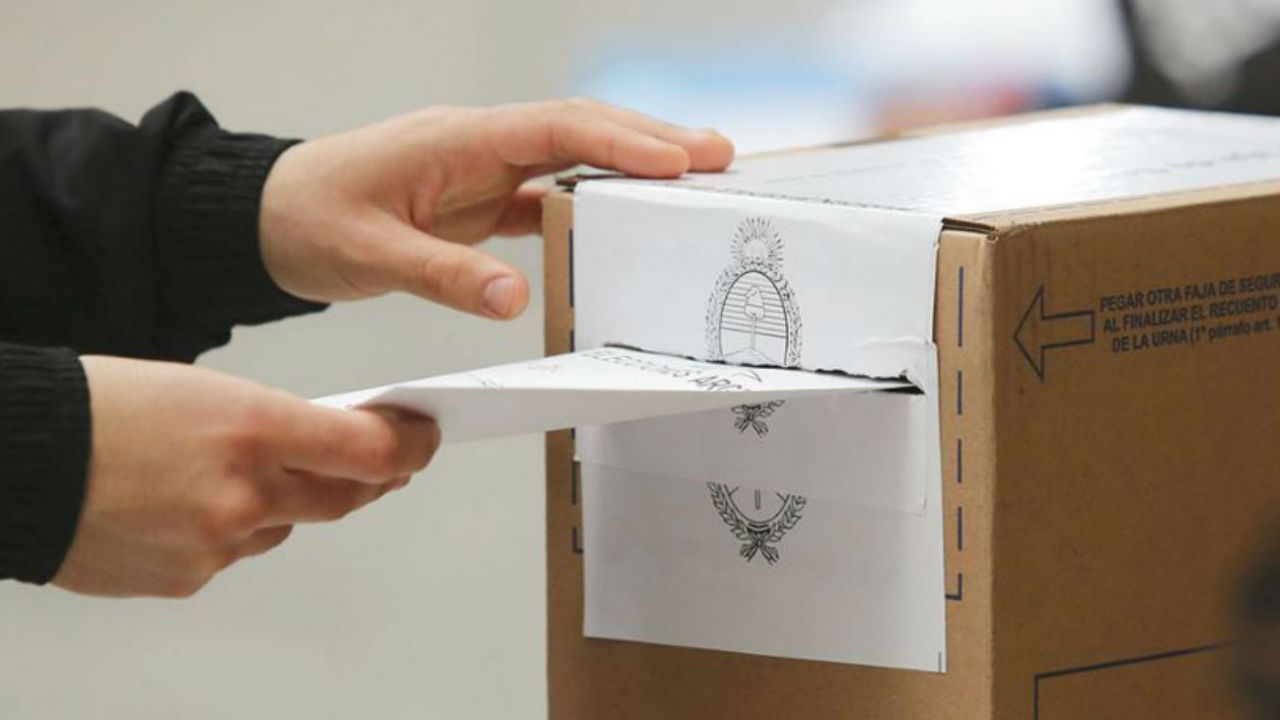 La Junta Electoral de la provincia oficializó las listas habilitadas en Tandil para las PASO