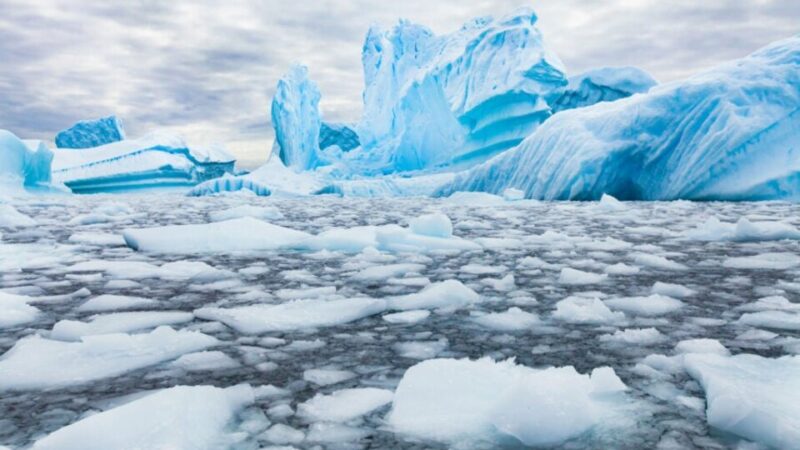 Cambio climático: el deshielo polar está cambiando también la corteza terrestre