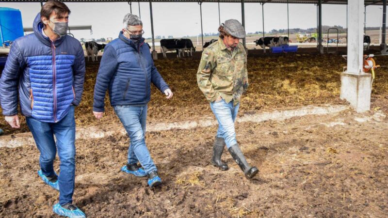 Iparraguirre visitó emprendimientos productivos junto al Ministro de Desarrollo Agrario de la Provincia