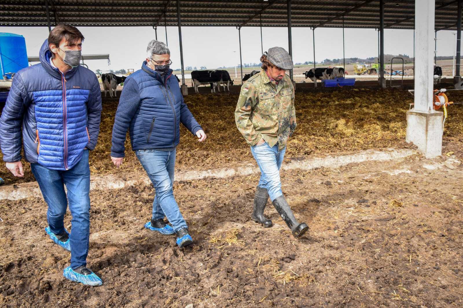 Iparraguirre visitó emprendimientos productivos junto al Ministro de Desarrollo Agrario de la Provincia