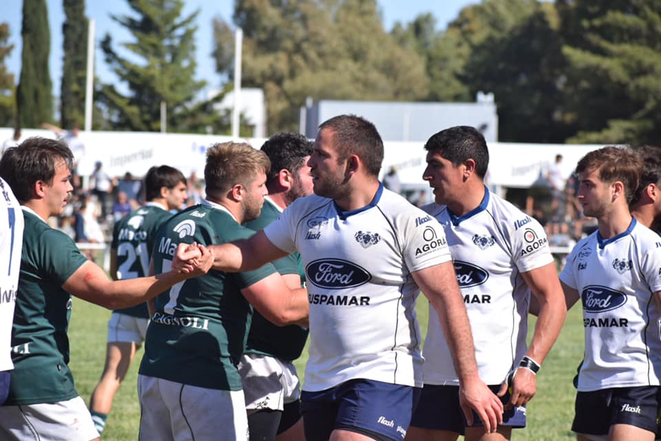 Los Cardos le ganó al vigente campeón en Bahía Blanca y esta tercero en el Regional Pampano A