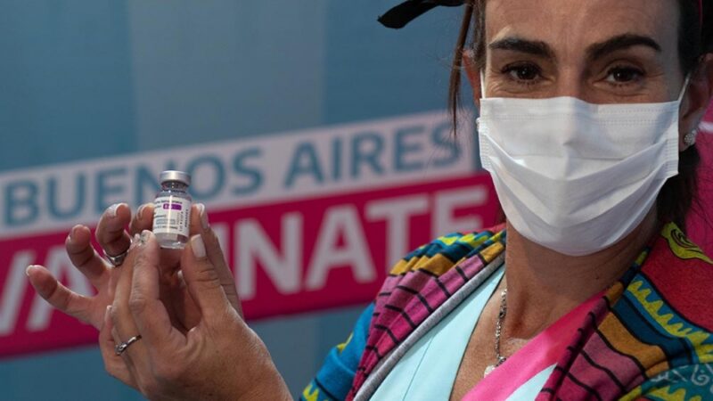 El 60% de los argentinos ya completó su esquema de vacunación contra el Covid