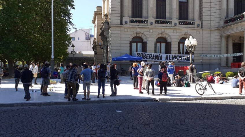 Se trata el proyecto de agroquímicos en el Concejo Deliberante con manifestantes en la puerta del municipio