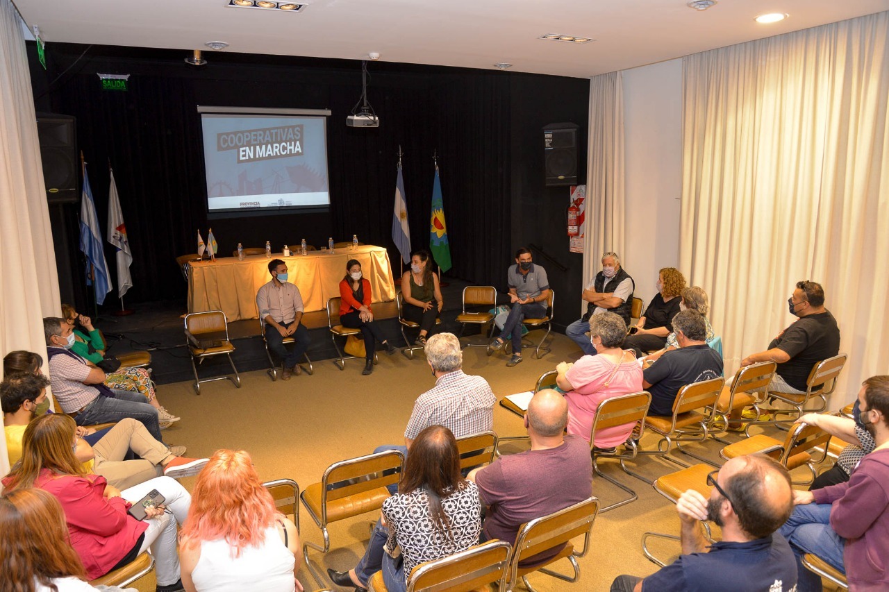 Se presentó en Tandil el Programa “Cooperativas en marcha”