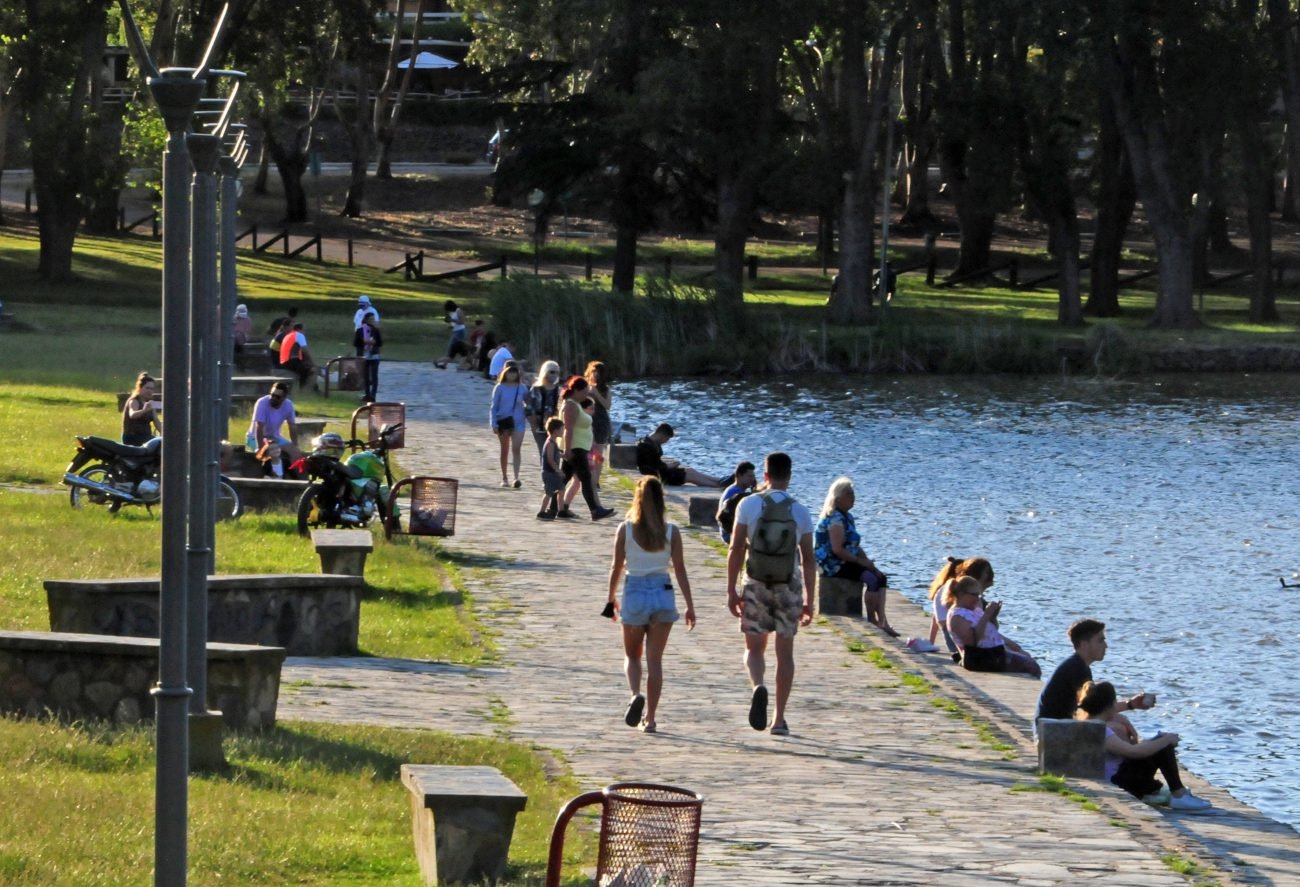 Tandil se ubicó en el podio de las ciudades bonaerenses con ocupación récord de turistas